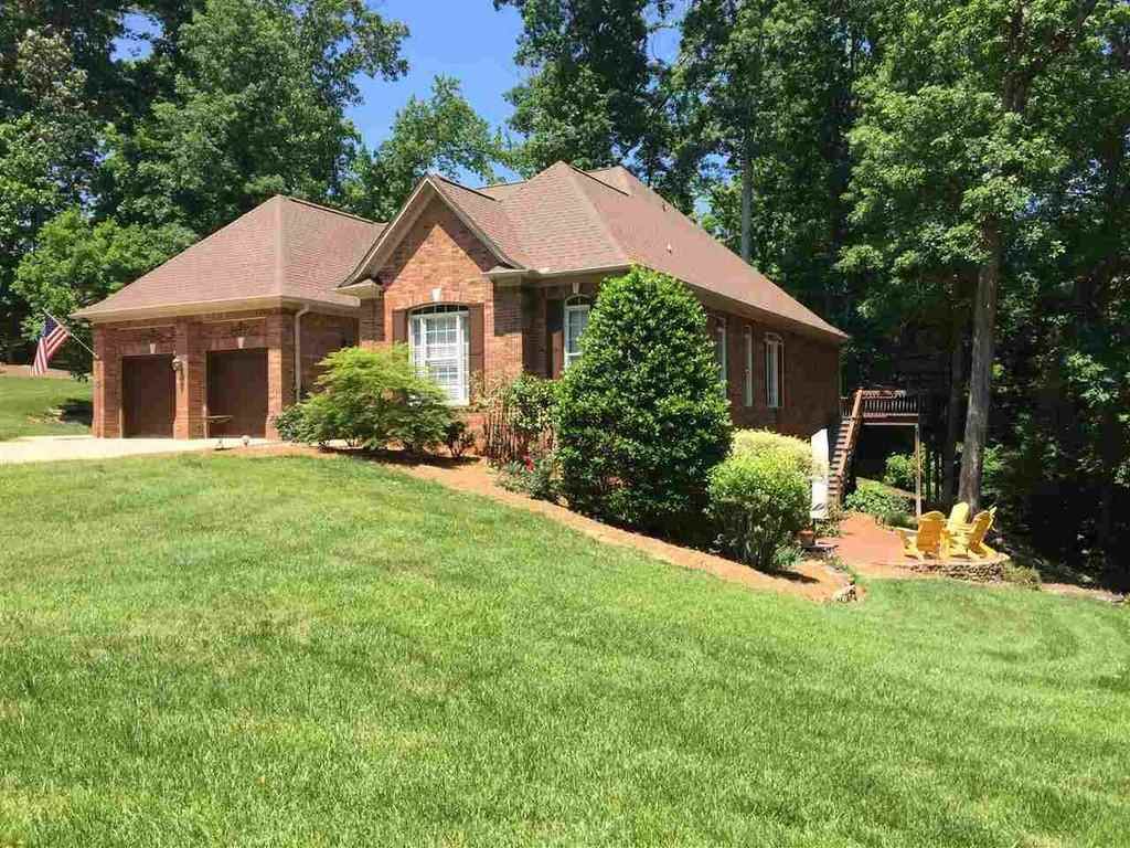 120 Belclaire Court - Photo 1