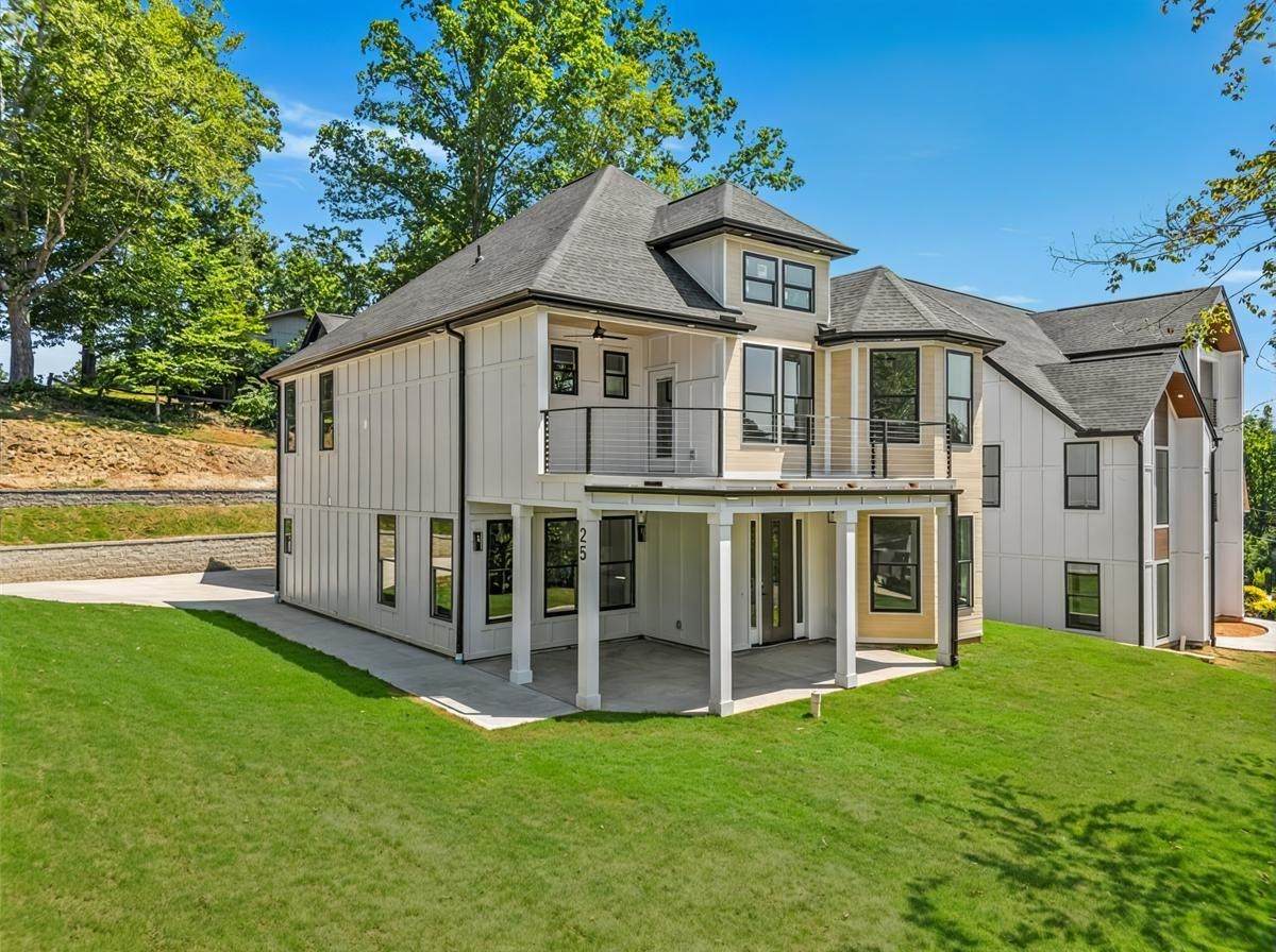 25 Harbor Drive - Photo 1