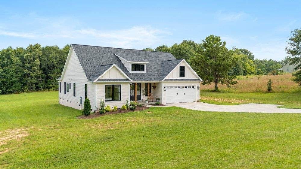 261 Ferree Road - Photo 1