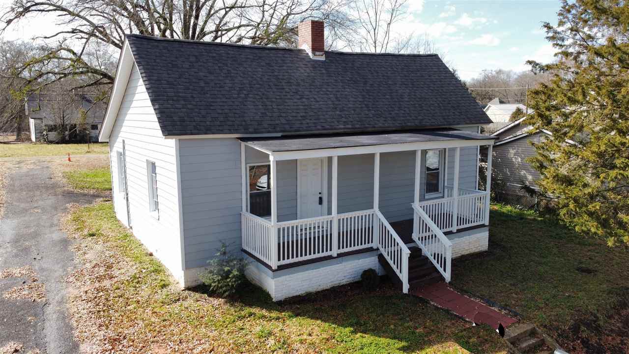 442 Buncombe St - Photo 1