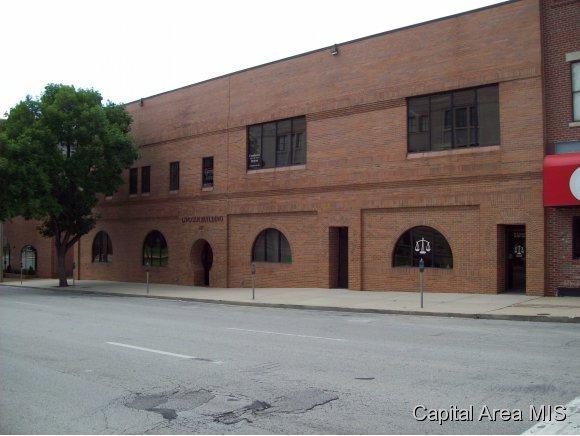 217 Monroe - Photo 1