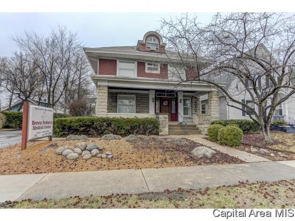 405 Macarthur - Photo 1