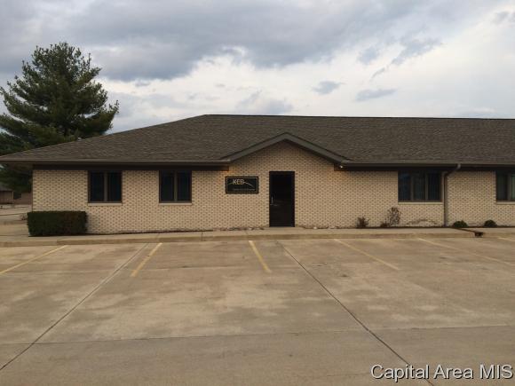 3001 Spring Mill - Photo 1