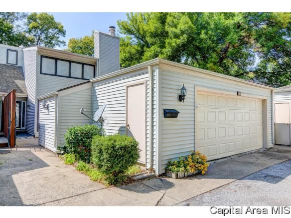 89 Country Place - Photo 1