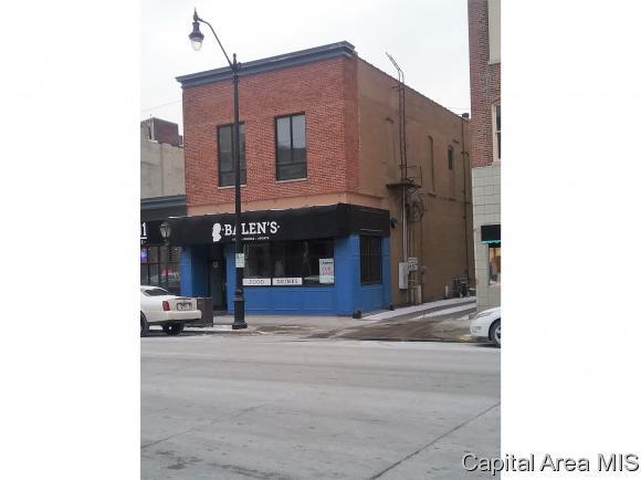 217 5TH ST - Photo 1