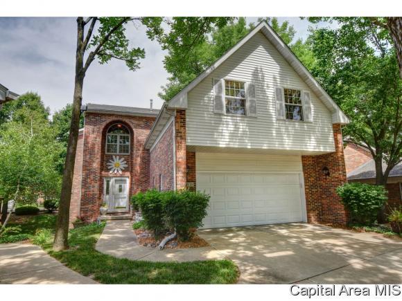 2121 Timberview Dr - Photo 1