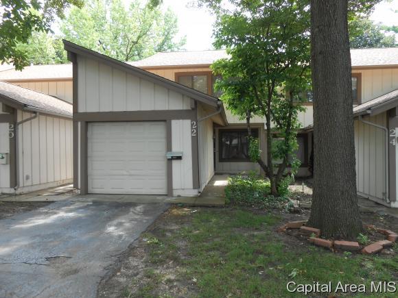 22 Redwood Ln - Photo 1