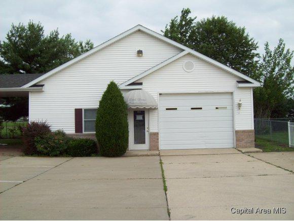 2935 Stanton - Photo 1
