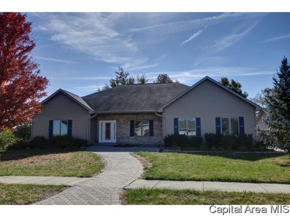 217 Huntington - Photo 1