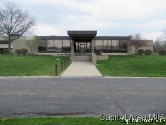 5250 6th Frontage Rd E - Photo 1