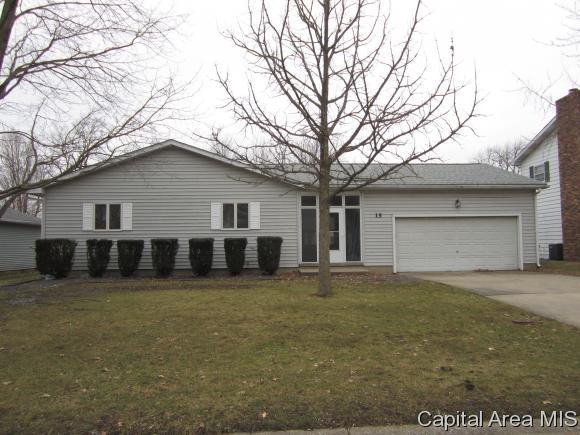 15 Hawthorn Ln - Photo 1