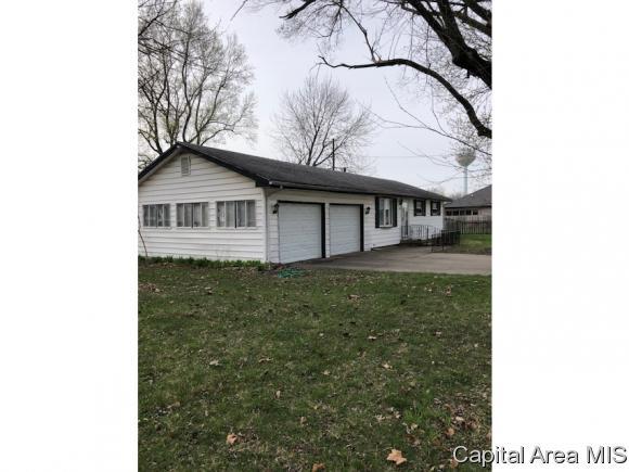 401 Parkview Dr - Photo 1