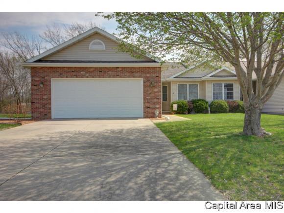 526 Brookside Glen - Photo 1
