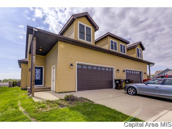 506 Clover Lane - Photo 1