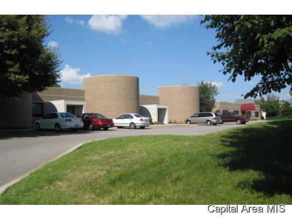 2524 Farragut - Photo 1