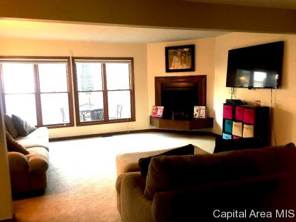 84 Country Place - Photo 1