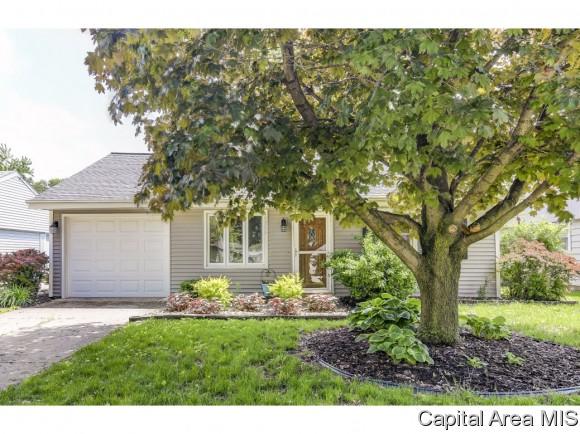 1916 Stonehenge Rd - Photo 1