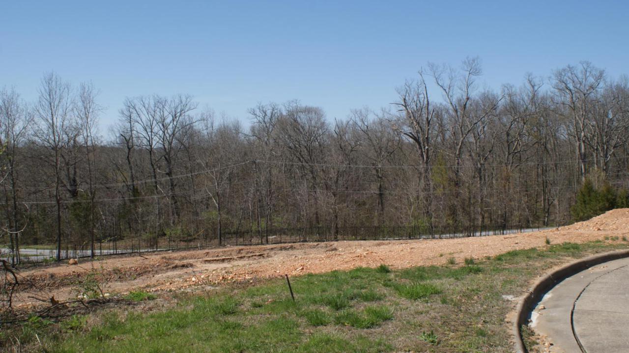 5179 Whitehaven Drive - Photo 1