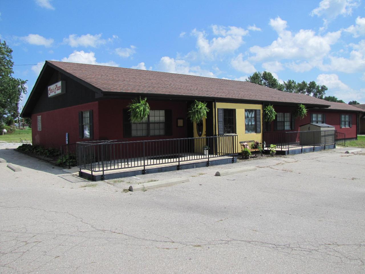 302 Walnut Street - Photo 1