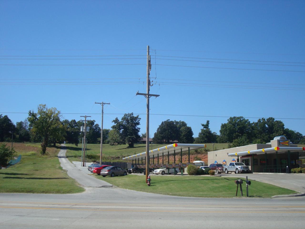 632-B Neosho Boulevard - Photo 1
