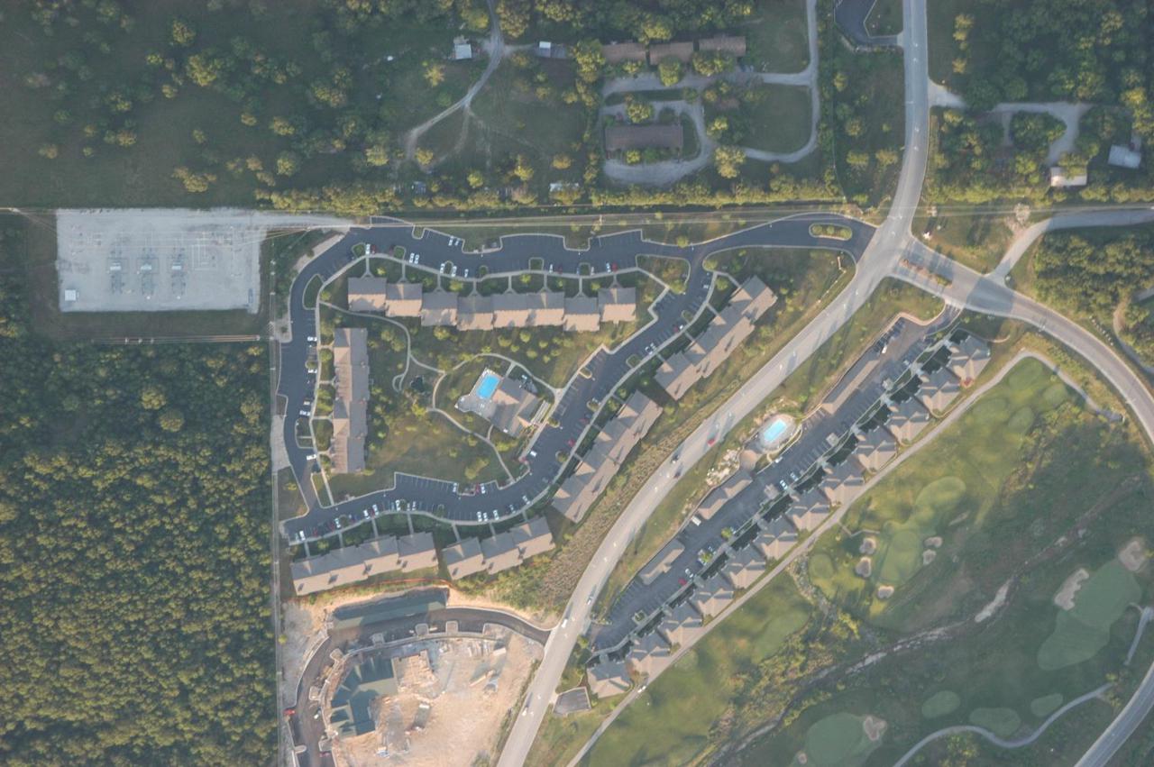 350 Wildwood Drive - Photo 1