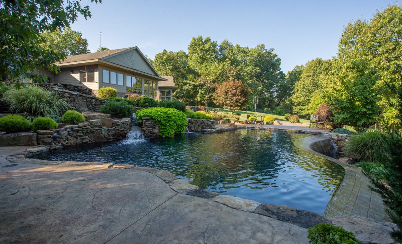 644 Valley View Road - Photo 1