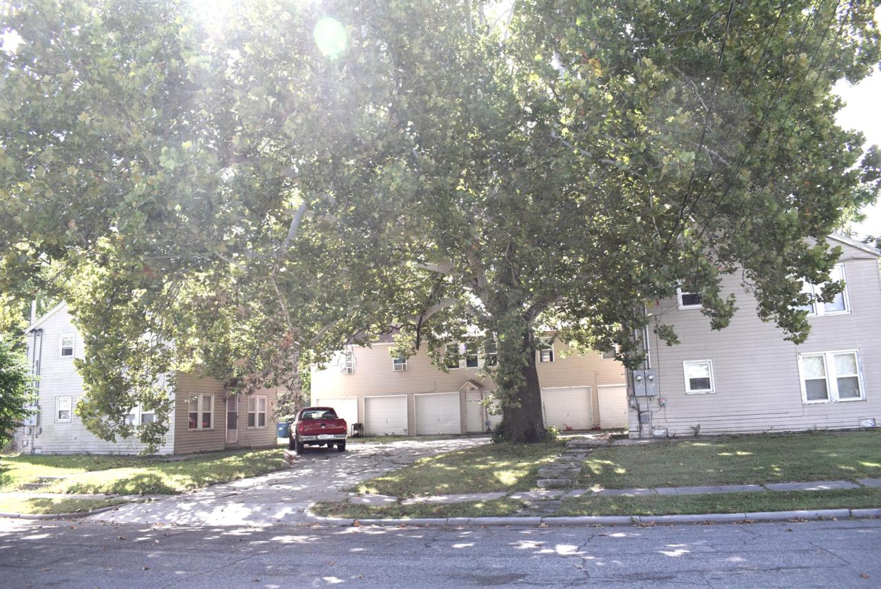 801 Picher - Photo 1