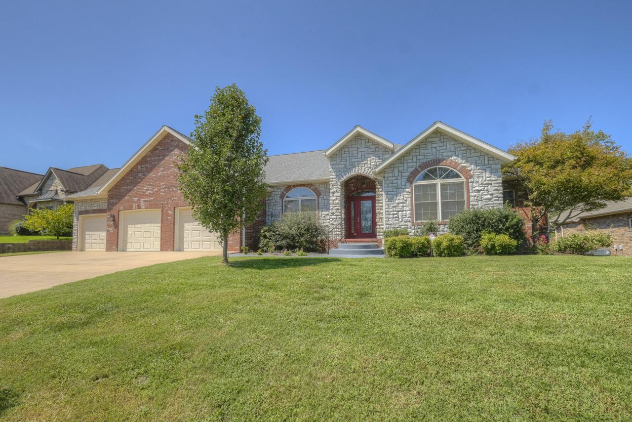 318 Fox Fire Court - Photo 1