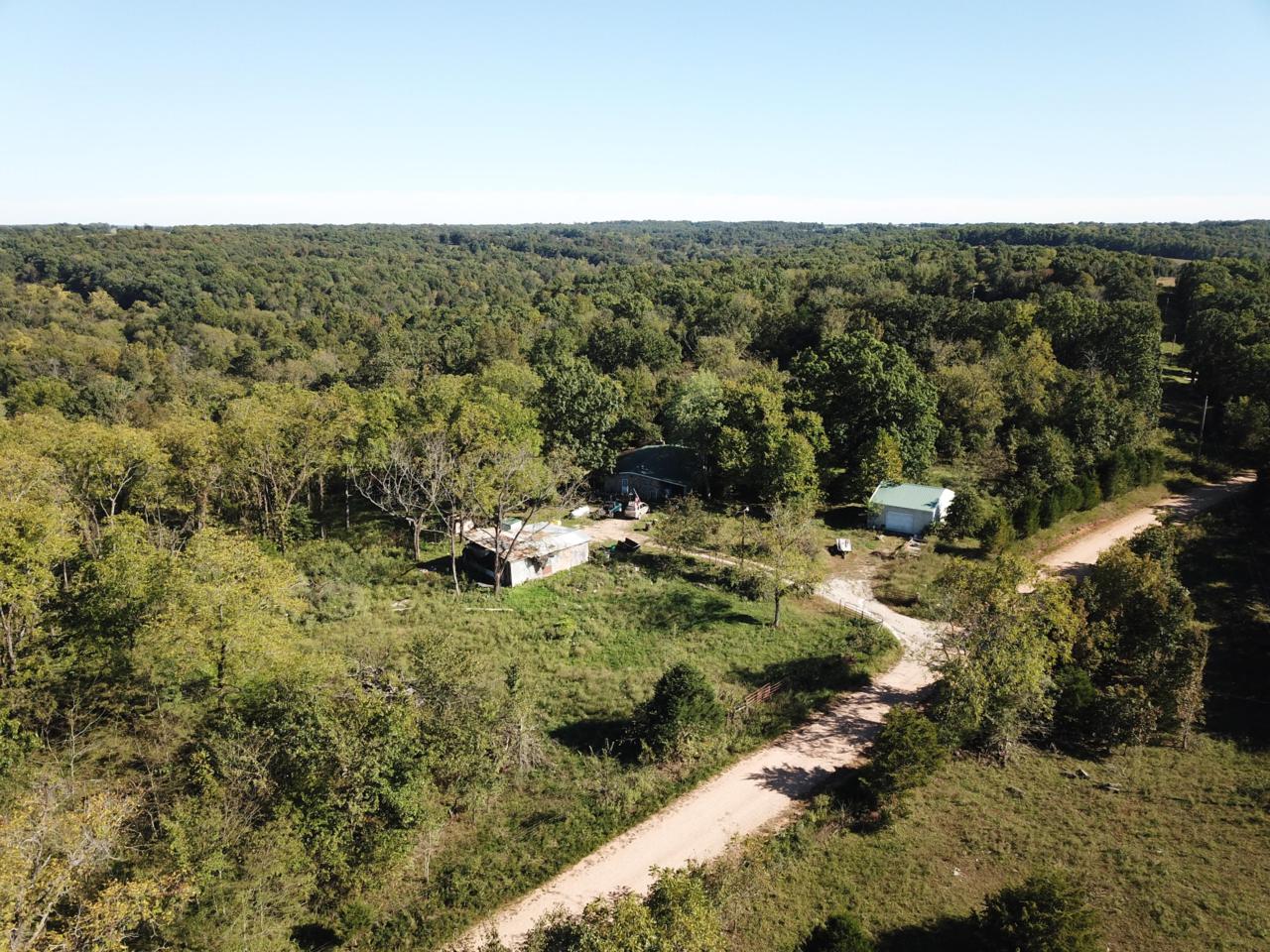 3950 Sparks Road - Photo 1