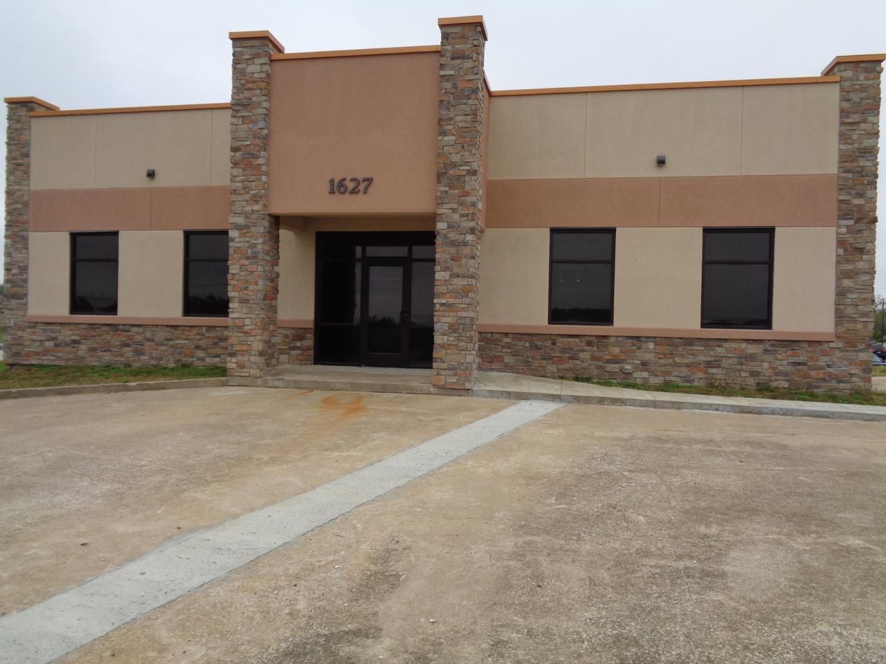 1627 26th Street - Photo 1