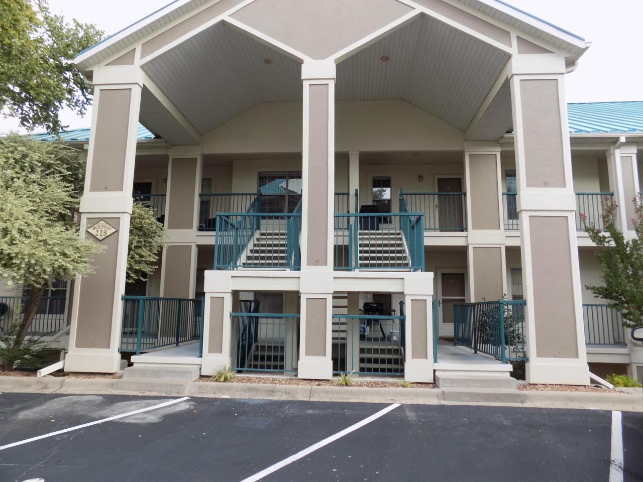 225 Lower Emerald Bay Circle - Photo 1