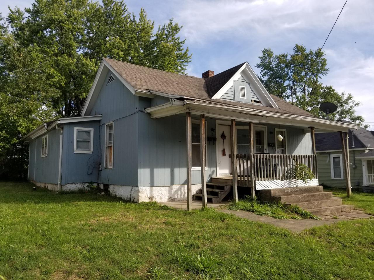 818 Grant Avenue - Photo 1
