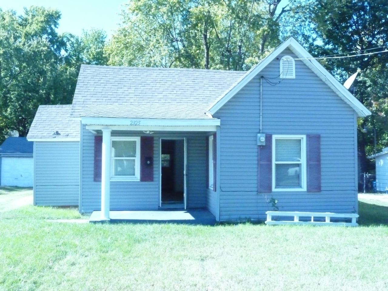 2325 Rogers Avenue - Photo 1