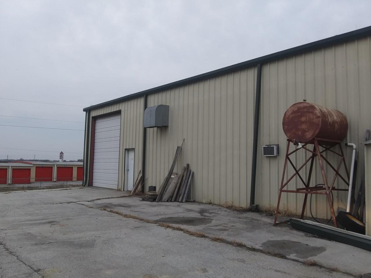 1328 Kelly Avenue - Photo 1