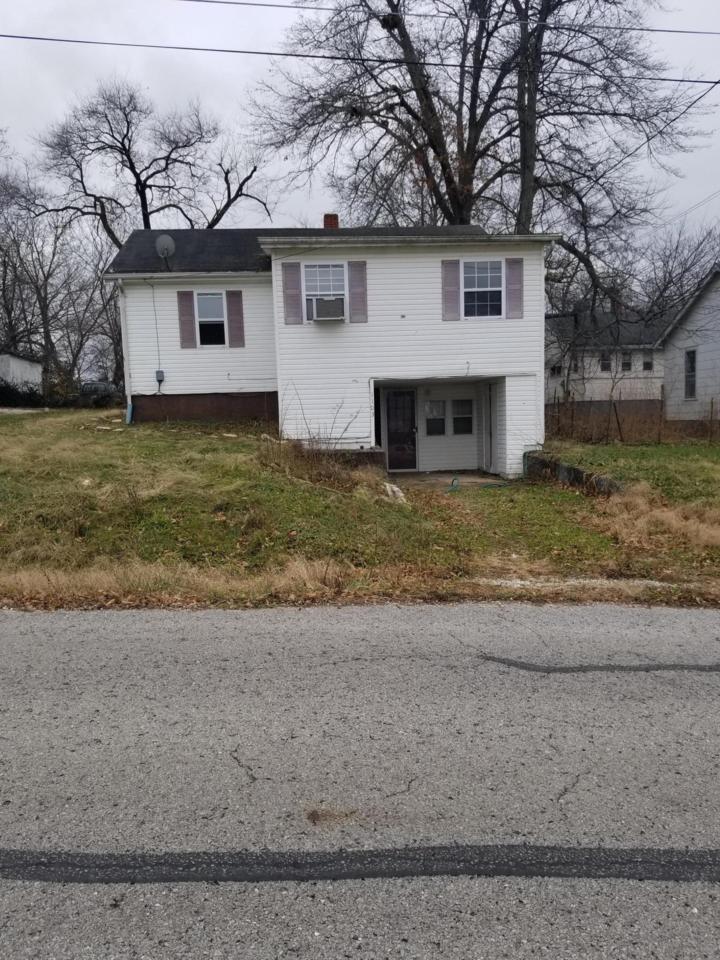 1103 Third Street - Photo 1