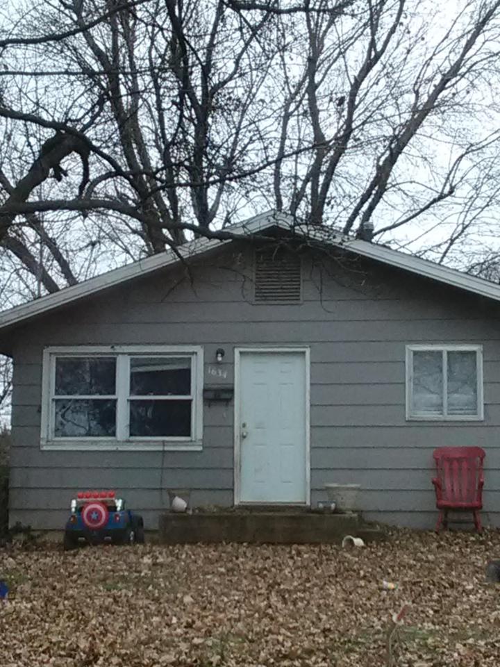 1634 Nora Street - Photo 1