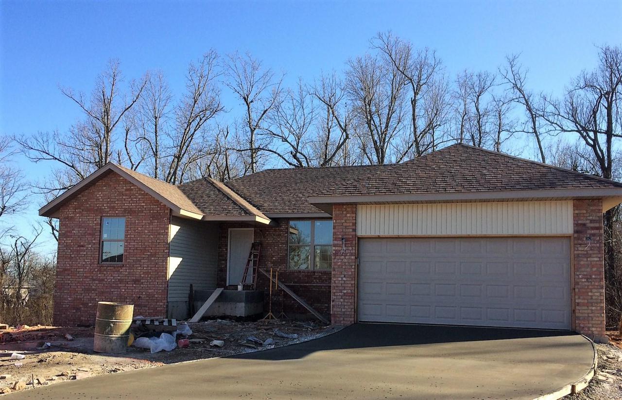 203 Allspice Court - Photo 1