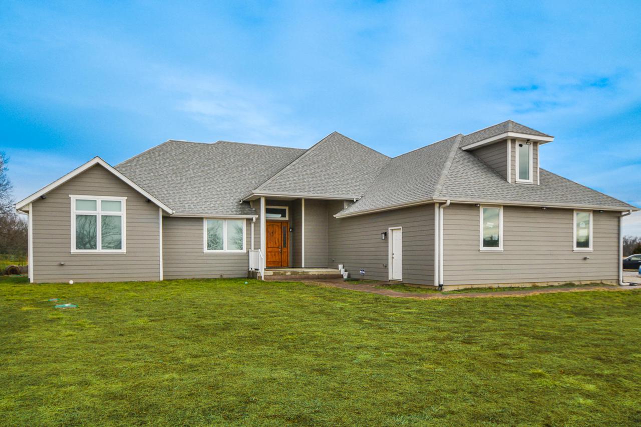 3736 Spring Hill Road - Photo 1