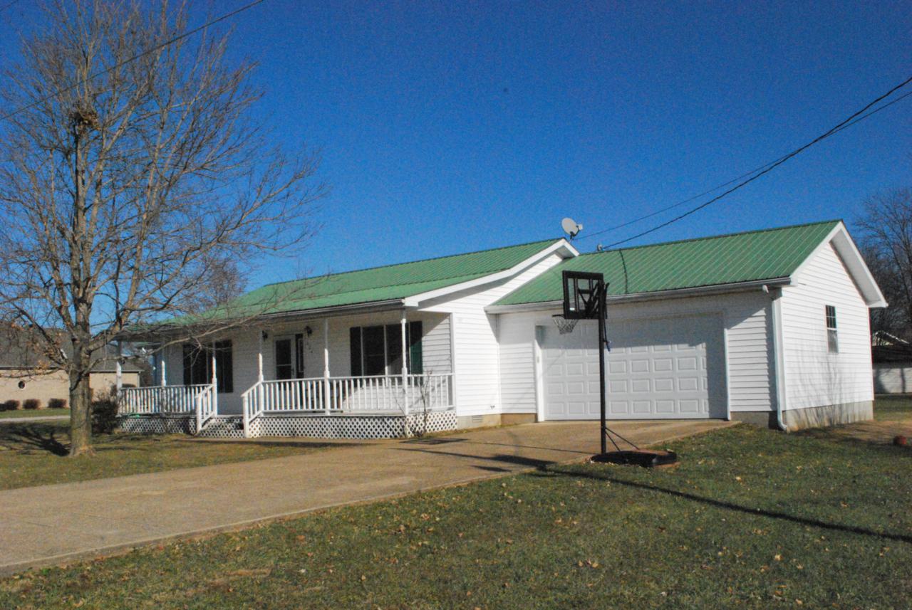 224 Rust Street - Photo 1