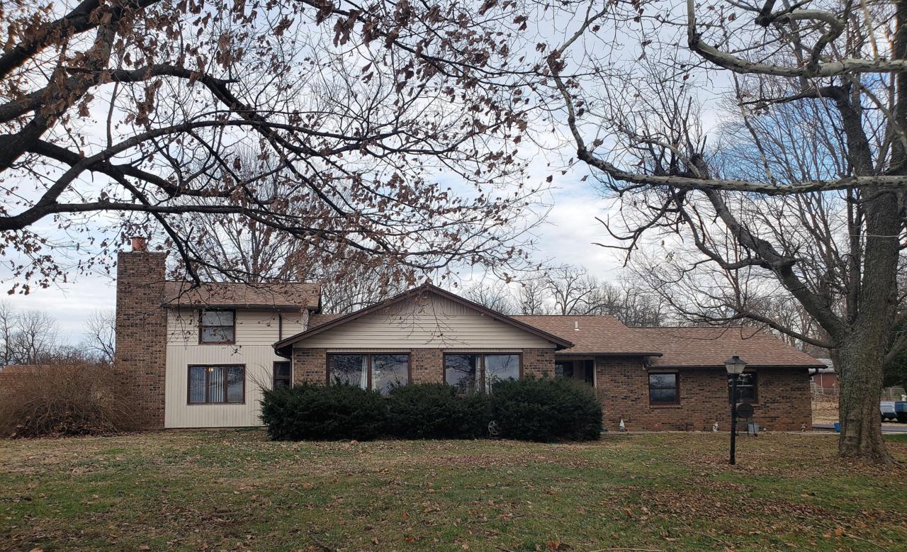 18406 Lawrence 1187 - Photo 1