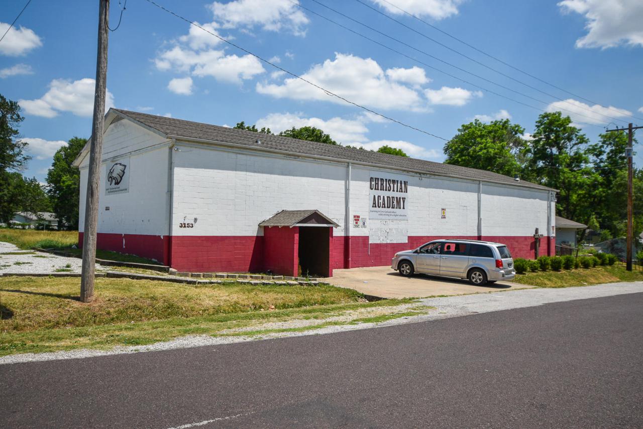 3153 Mount Vernon Street - Photo 1