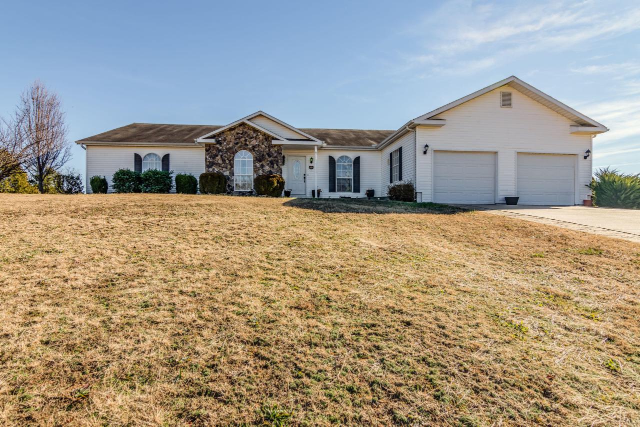 198 Golfers Lane - Photo 1