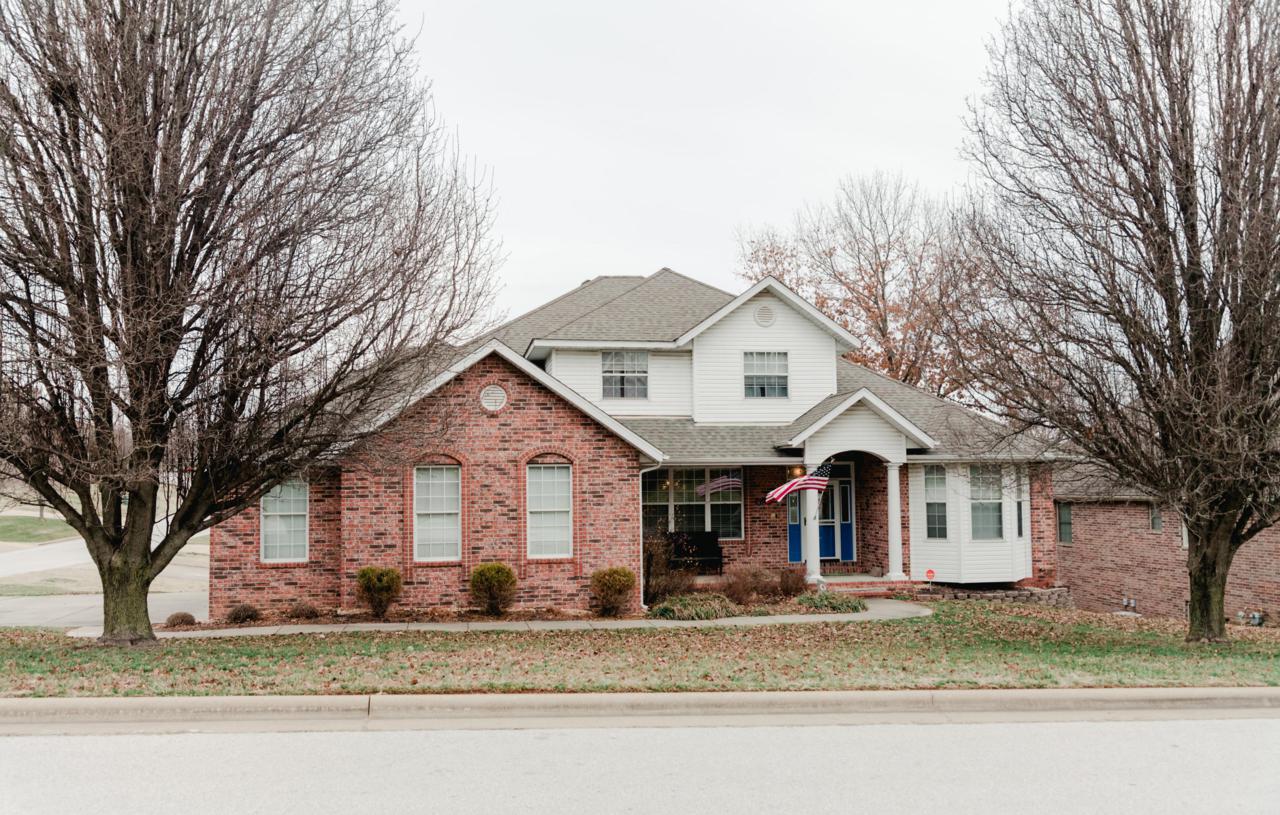 2603 Rhodes Circle - Photo 1