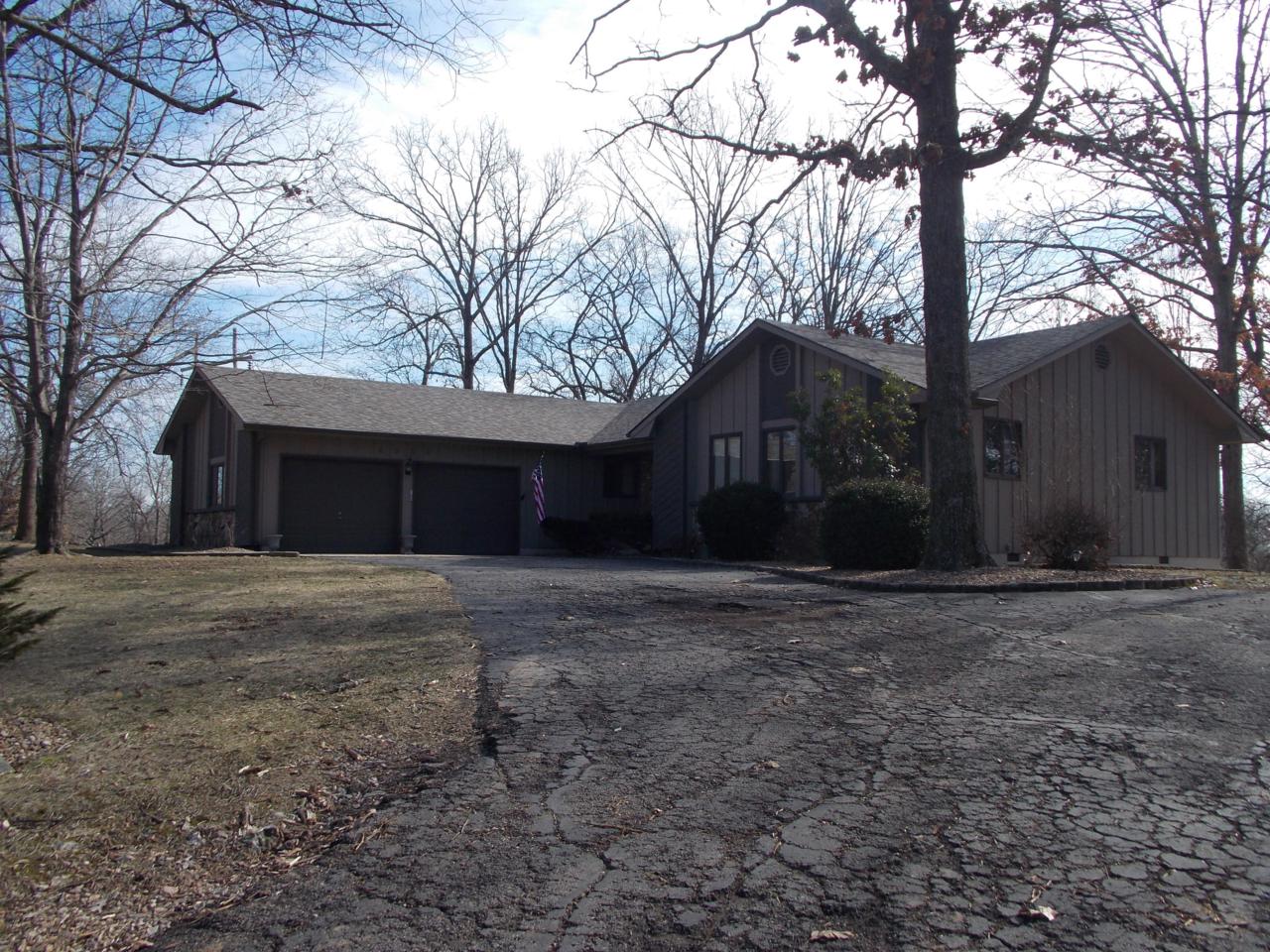 2004 Cambridge Drive - Photo 1