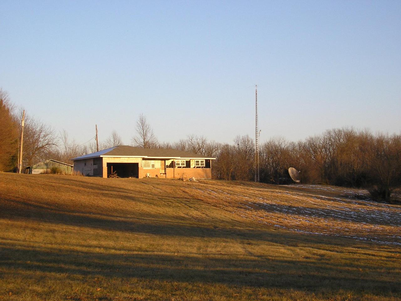 3048 Farm Road 137 - Photo 1