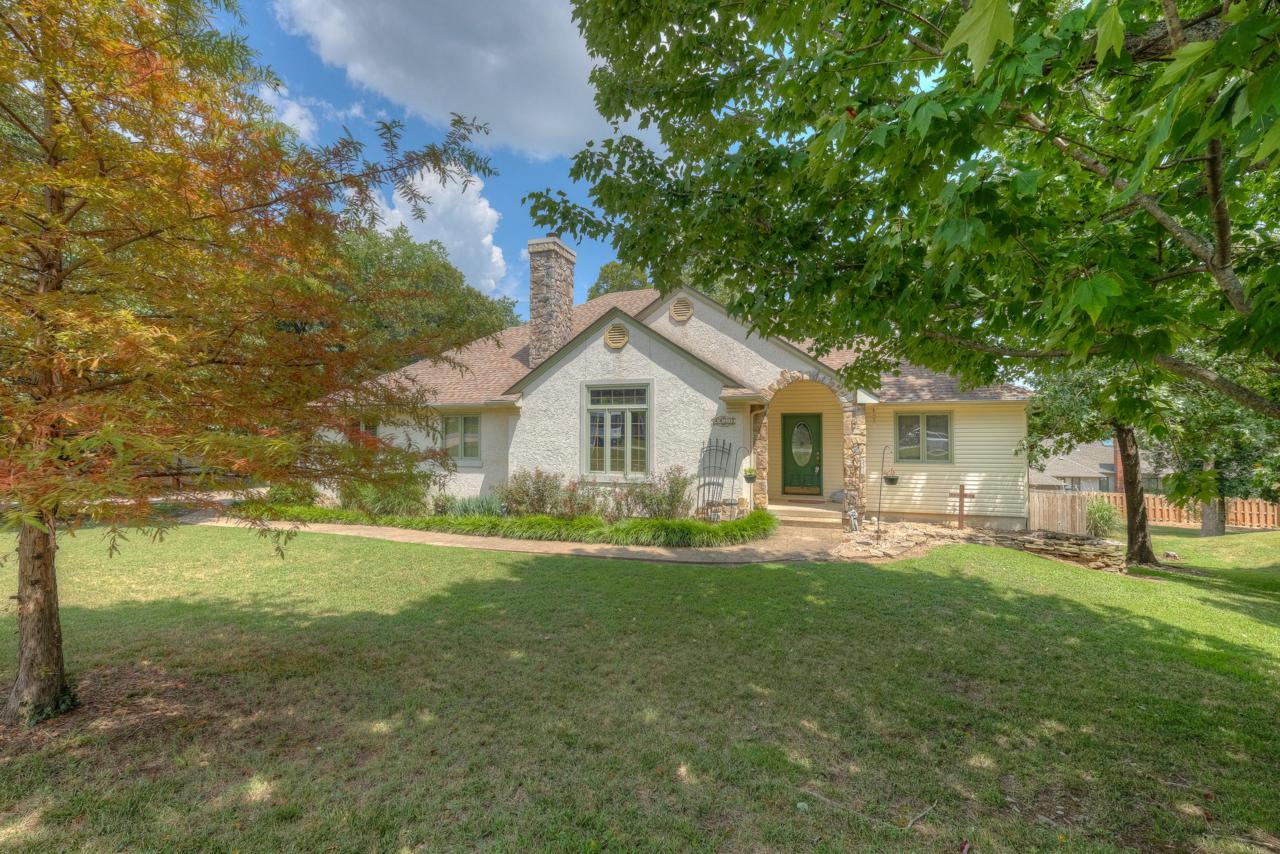 4411 Belmont Drive - Photo 1