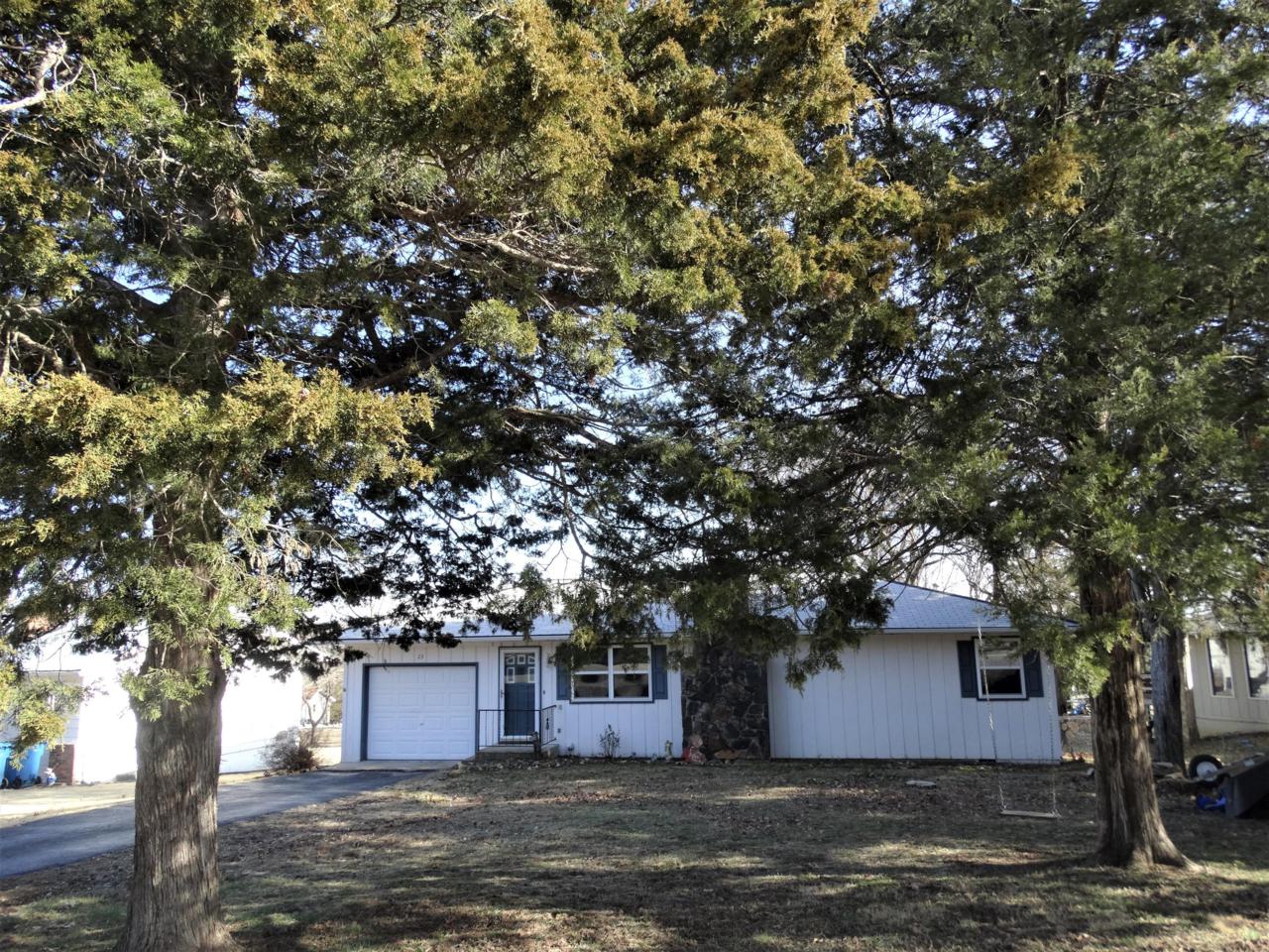 23 Edgemont Drive - Photo 1