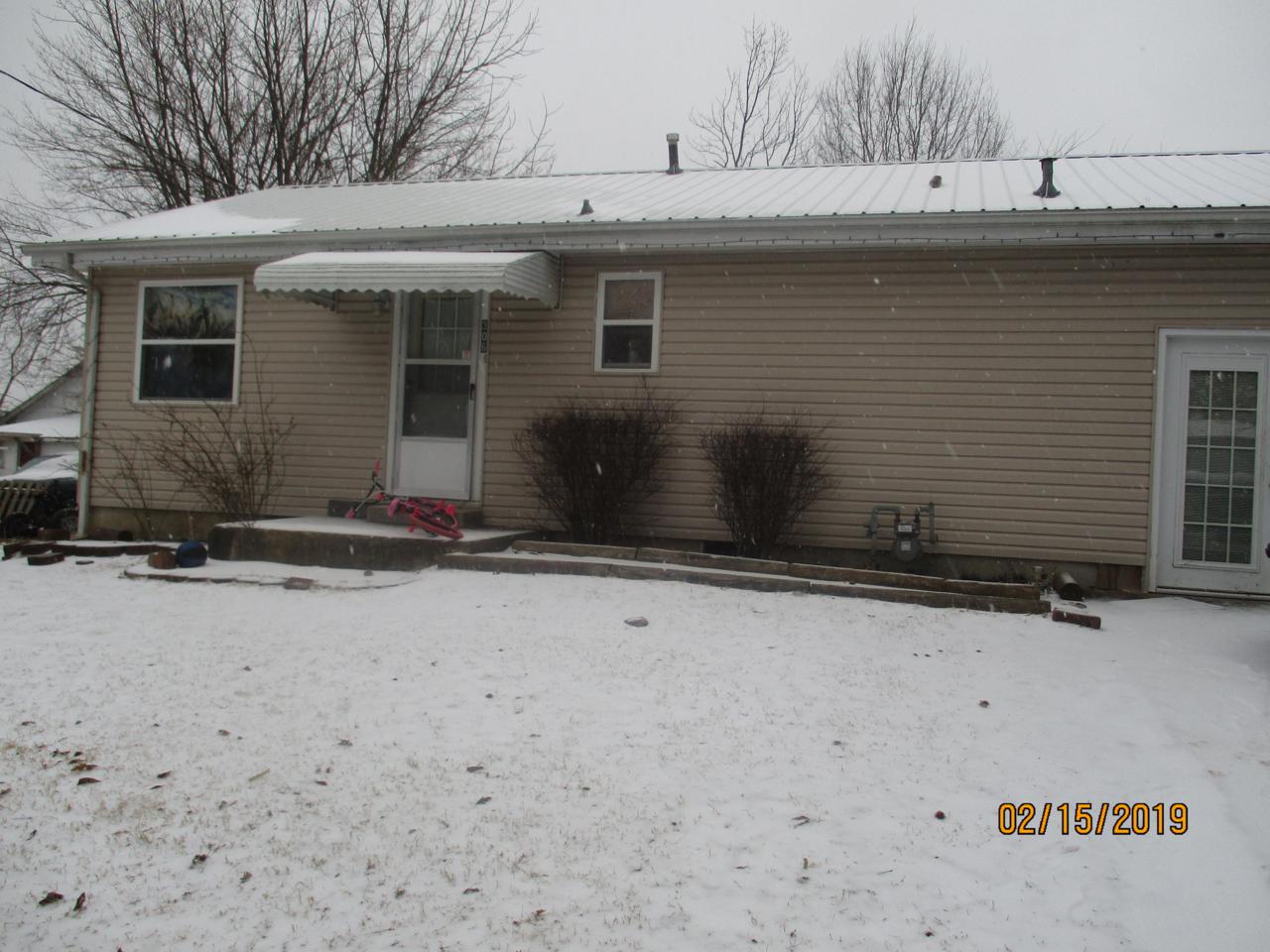306 College Street - Photo 1