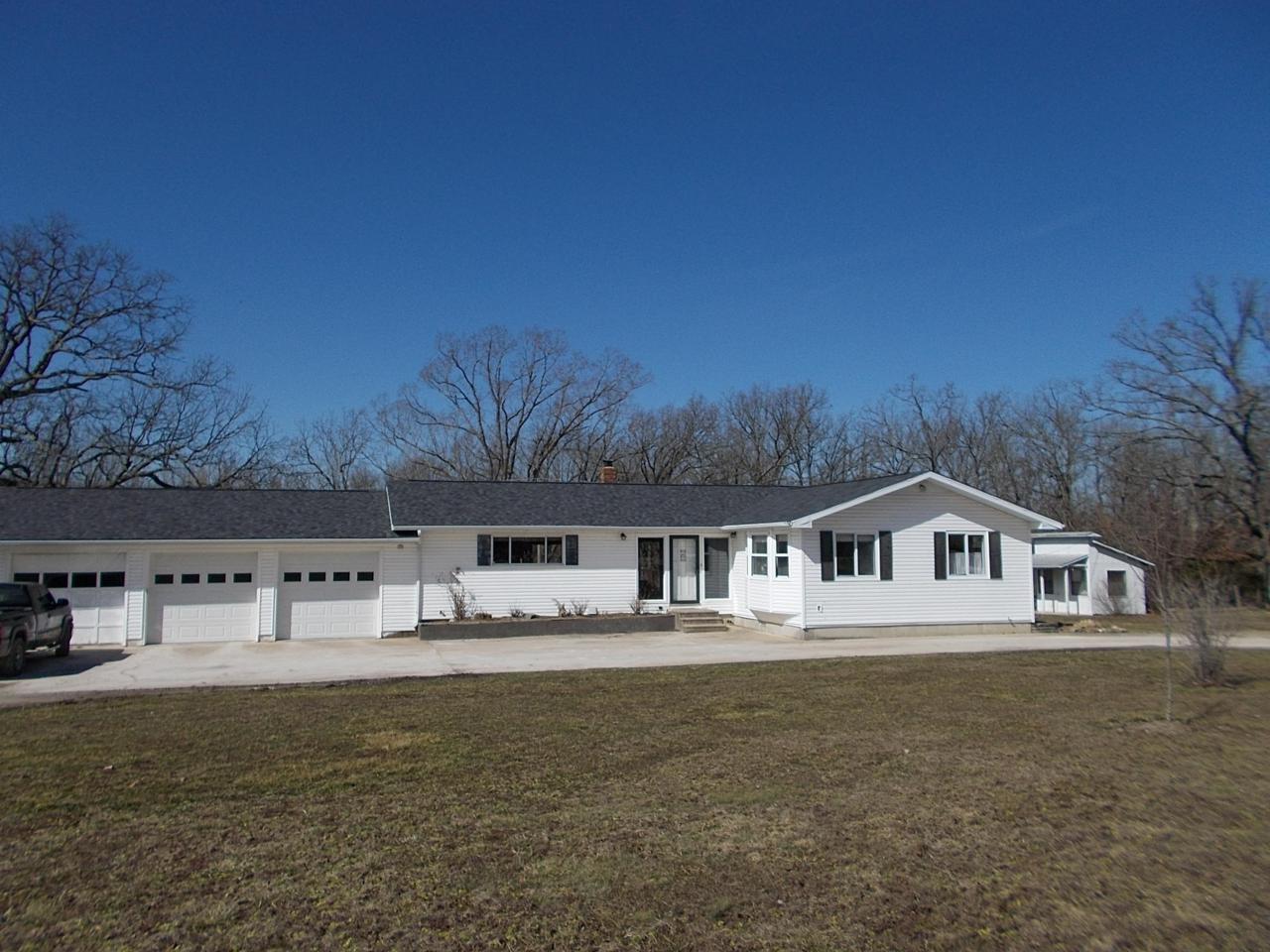 432 State Road F - Photo 1