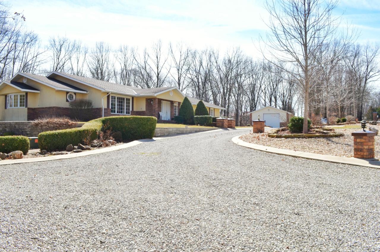 82 Whispering Oaks Drive - Photo 1